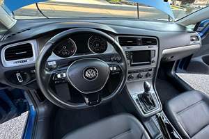 UTILISÉ 2015 pour Golf Sport-Wagen S TDI Volant à Gauche Émissions Euro IV - Product Image 3