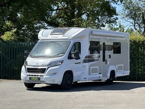 Remolque de viaje al aire libre para dormir 4 personas, casa rodante pequeña para uso doméstico, caravana móvil - Product Image 5