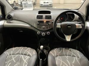 Offre exceptionnelle : Chevrolet Spark d'occasion 1. 2 L S - PRÊT À EXPÉDIER - Product Image 4