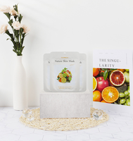Masker Wajah Lembaran Foodaholic Vitamin C Complex Pengencang, Melembapkan, dan Menghidrasi Bebas Sulfat dengan Niacinamide, Asam Hialuronat, dan Witch Hazel