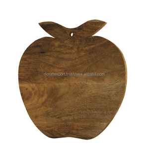 El mejor diseño de tabla de cortar de madera de mango en forma de Brinjal-Alimentos seguros y utensilios de cocina de la India por RF Crafts - Product Image 2