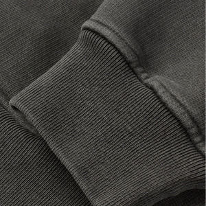 เสื้อฮู้ดดี้ผู้ชายสั่งทำโลโก้ OEM คุณภาพสูง 600 GSM ผ้าฝ้าย 100% สีแอนทราไซต์ ระบายอากาศได้ดี เป็นมิตรกับสิ่งแวดล้อม สวมใส่สบาย สไตล์สตรีทแวร์ หนานุ่ม - Product Image 3