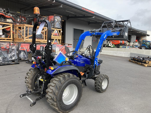 FARMTRAC FT26 HST with front loader bucket | <b>cheap</b> new condition compact tractor 4x4 farmtrac FT 26 Hydrostatic 24HP tractor - Product Image 3