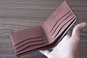 กระเป๋าสตางค์ผ้าสักหลาดสองพับสำหรับผู้ชายมีสีเบอร์กันดีมีสีสวยกระเป๋าสตางค์ของขวัญแบบพับได้2025 - Product Image 5