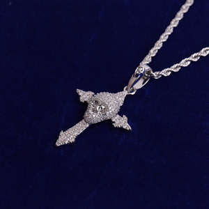 Bijoux de mode pendentif croix en or massif 10 carats faits à la main avec diamant rond véritable Moissanite plaqué or et certifié - Product Image 6