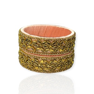 ชุดกำไลโลหะดีไซน์ด้ายสีพีชหรูหรา ประดับขอบมุกทันสมัย ชุบทอง เหมาะสำหรับงานแต่งงานและงานเฉลิมฉลอง ราคาขายส่ง - Product Image 3