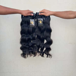 Cheveux indiens bruts non traités, cuticules alignées, lots de cheveux en gros, fournisseurs d'extensions de cheveux humains indiens - Product Image 1