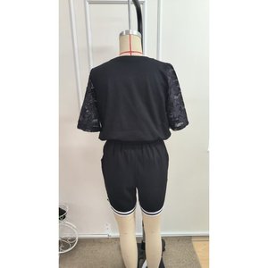 Conjunto de Dos Piezas para Mujer, Blusa de Manga Corta con Cuello Redondo y Pantalones Cortos, Modelo 34605 - Negro - Product Image 5