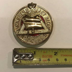 Conception de haute qualité personnalisé franc-maçon de forme irrégulière émail doux évider épinglettes maçonniques à vendre Ronpex - Product Image 5