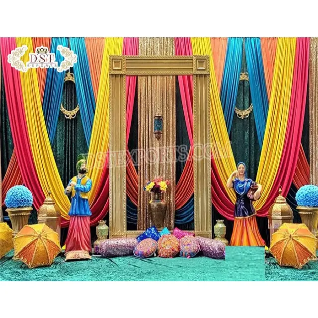 夢のような結婚式の女性サンギートステージトロントパンジャブ文化ビラサットメラステージデコレーションパンジャブフュージョンテーマメンディステージの装飾