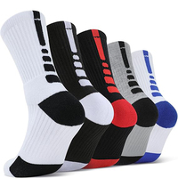Chaussettes de sport mi-mollet rembourrées pour hommes, idéales pour le basketball et l'entraînement, en coton de qualité, antidérapantes, vente en gros