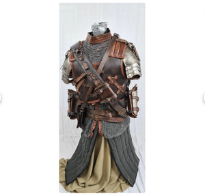 Traje de Caballero Templario de Alta Calidad con Forro Interior Moderno y Soporte de Madera, el Más Vendido del 2024 |   Caballeros Cruzados - Product Image 2