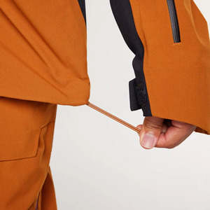 Nouvelle arrivée Veste de ski imperméable design personnalisé pour hommes avec fermeture éclair latérale Combinaisons de ski de snowboard à bas prix Veste à capuche à vendre - Product Image 6