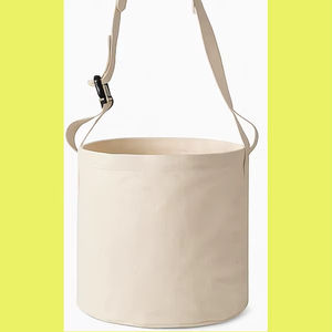 กระเป๋าผ้าใบสำหรับทำฟาร์มม้ากระเป๋าป้อนอาหารม้าธรรมชาติ - Product Image 1