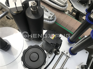 Étiqueteuse automatique double face pour bouteilles et récipients carrés ronds plats, équipement d'applicateur d'étiquettes à grande vitesse - Product Image 3