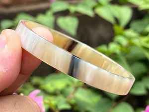 กำไลข้อมือเขาควายดีไซน์สวยน่ารักสำหรับผู้หญิง สีธรรมชาติเรียบง่าย ราคาถูกในอินเดีย - Product Image 2