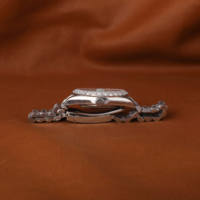 Montre-bracelet de luxe personnalisée de qualité supérieure, avec lunette sertie de quartz, cadran bleu clair de 20 mm, style hip-hop, et diamants Moissanite