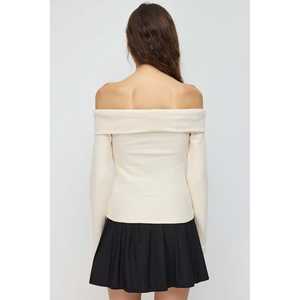 Blusa Casual para Mujer con Logotipo Bordado, Asimétrica, de Hombro Descubierto, Manga Larga, Corte Ajustado, Tejida, Talla XL, con Abertura Frontal - Product Image 5