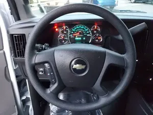 Chevrolet Express 2019 LT 3500 d'occasion - Product Image 2