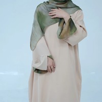 2025 Gros Abaya Musulman Traditionnel avec Hijab Motifs Tie-Dye Manches Longues Modeste Abaya Islamique Robe Musulmane pour Femme