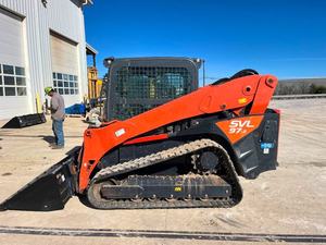 Kubota SVL97-2 CAB ปิดสบายมอเตอร์สำหรับงานยากด้วยความมั่นใจ - Product Image 5