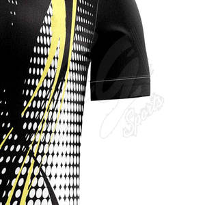 T-shirts à sublimation fabriqués au Pakistan dernière conception de chemises de sport à sublimation en polyester - Product Image 5