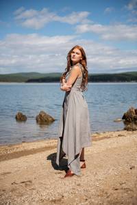 Vestido Maxi asimétrico de lino gris de verano de talla grande con escote en V, decoración de encaje, botón Natural teñido liso, ropa de vanguardia - Product Image 3