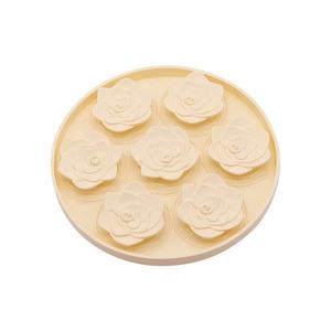 Round Silicone Pet Flower Lick Mat with <b>Suction</b> Cups Non-Slip Design Slow Feeder <b>Pad</b> for Dogs Stress Relief Training Bathing - Product Image 1