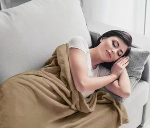 Couverture pour enfants en polaire douce tissée de haute qualité avec un motif de dessin animé pour un sommeil paisible et un motif mignon - Product Image 3