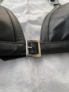 Conjunto de Bikini de Cuero Genuino, Sexy, de Dos Piezas, Fabricante Mayorista OEM/ODM, Bikini de Cuero PU para Mujer, Brillante, Ropa de Club de Dos Piezas - Product Image 4