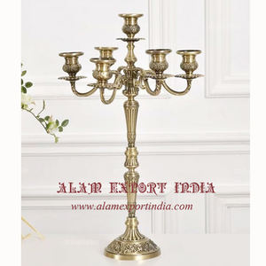 Candelabro barroco dorado de cinco brazos candelabros de cristal dorado brillante en relieve antiguo para decoración de centro de mesa de boda - Product Image 4