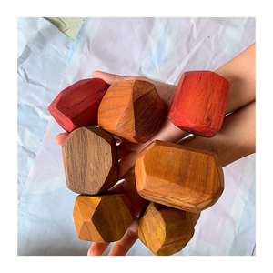 Bloques de equilibrio de Roca de madera Tumi Ishi con formas únicas para una experiencia de juego divertida y estimulante - Product Image 5