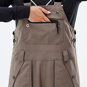 Baberos de esquí personalizados OEM para mujer, pantalones de nieve impermeables aislados con etiqueta privada e impresión de logotipo para ropa de esquí al aire libre - Product Image 4