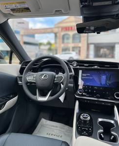 Lexus RZ 450e Premium AWD 2024 Seminuevo - Product Image 5