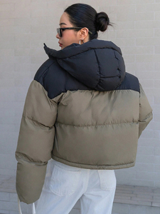 เสื้อแจ็คเก็ตพัฟเฟอร์บับเบิ้ลสำหรับผู้หญิง ลดราคาสุดฮอต เสื้อผ้าฤดูหนาวสำหรับสาวๆ แบบครอป ไซส์พลัส เสื้อโค้ทยาวแบบพัฟเฟอร์สำหรับผู้หญิง ราคาขายส่ง - Product Image 3