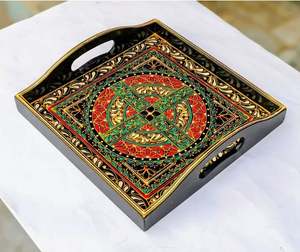 Bandeja de servicio de madera pintada a mano de forma cuadrada Swati Art, bandejas pintadas a mano Swati, bandeja grande pintada a mano - Product Image 3