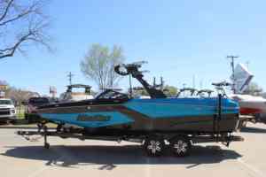 Bateaux Malibus Wakesetter 24 MXZ 2025 - Product Image 4