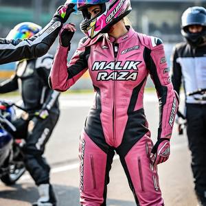 Trajes de moto de cuero personalizados | Ajuste y diseño personalizados | Look de mujer elegante con máxima protección en carreras - Product Image 3