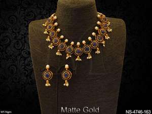 Multi Round Matte <b>Gold</b> Plated Flower Necklace Set - Product Image 4