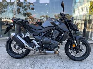 Offre Annuelle 2025 : Nouvelles Motocyclettes Honda CB750 Hornet - Product Image 3