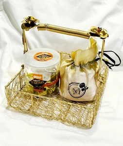 Cesta de regalo de metal de forma cuadrada de diseño antiguo Cesta de regalo de boda de color dorado de la mejor calidad a precio aceptable - Product Image 3
