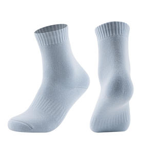 Calcetines deportivos de diseño único, peso ligero, tela suave, cómodo, secado rápido, anticontracción, calcetines atléticos a precio asequible - Product Image 4