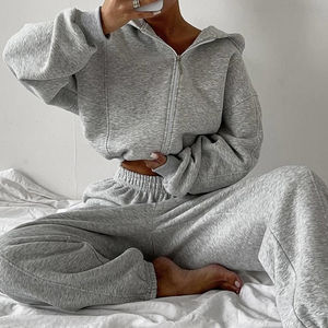 Survêtements personnalisés pour femmes, sweats à capuche et pantalons de survêtement, 100% coton, décontractés, deux pièces, vêtements de sport actifs, ensemble de survêtements pour femmes - Product Image 1