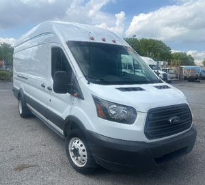 Furgoneta de Carga Transit 350 del 2018, Ligeramente Usada, con Solo 58,824 Millas, en Venta - Product Image 3