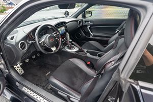 SUBARU BRZ LIMITED 2017 USADO (LHD/RHD) - Product Image 4