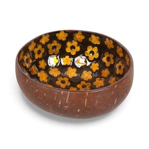 Cuenco de Coco Hecho a Mano con Incrustaciones de Nácar, Decoración Ecológica para el Hogar, Estilo Bohemio, Origen Vietnam - Product Image 3