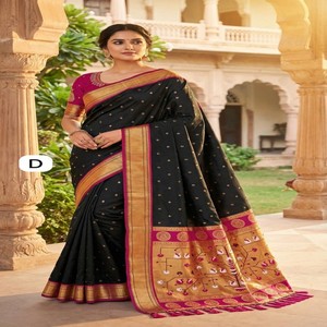 Sari en soie Paithani douce VASTRA COTTAGE avec tissage Zari, motif Meenakari, pallu riche en motifs de paon et chemisier en soie contrastant - Product Image 3