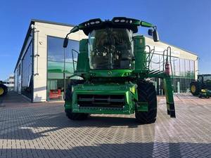 Moissonneuse-batteuse John Deere T670i d'occasion de qualité bon marché à vendre - Product Image 3