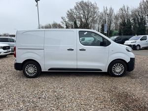 TOYOTA PROACE 2023 USADO, Volante a la Izquierda/Derecha - Product Image 3