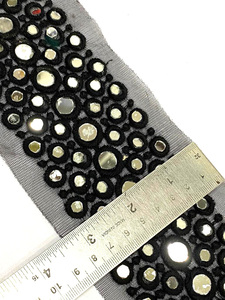 ผ้าลูกไม้ปักลายดอกไม้สีสันสดใสคุณภาพสูงแบบกำหนดเอง  ขายดีสำหรับเสื้อผ้า รองเท้า และกระเป๋า - Product Image 3